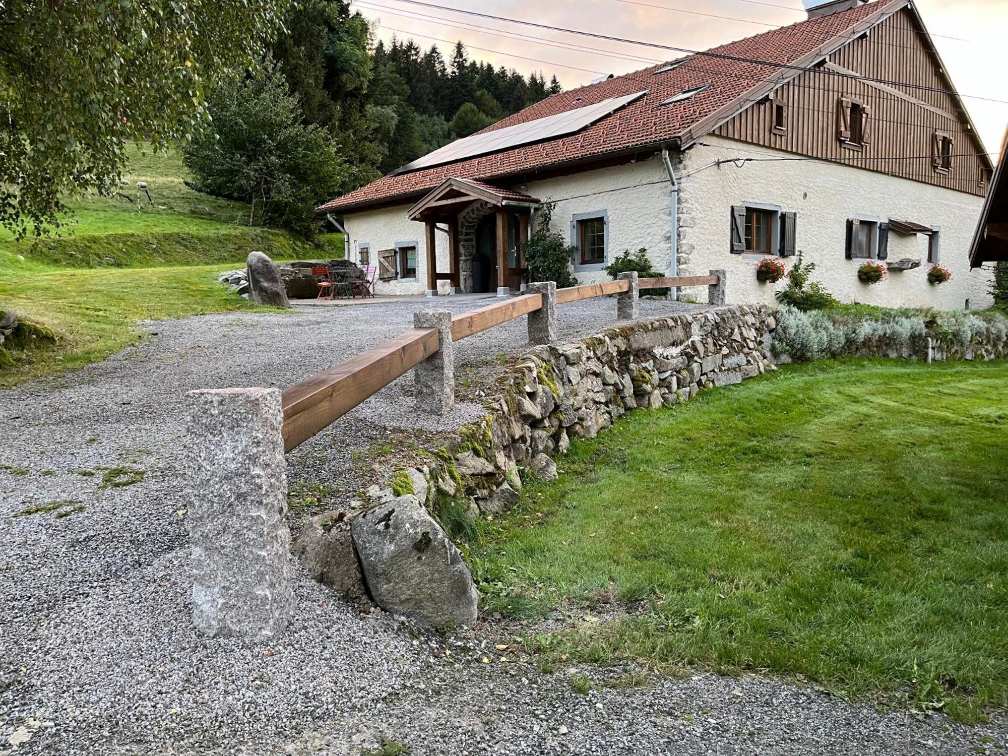 La Ferme Du Douanier & Spa 5 Etoiles All Inclusive 방트롱 외부 사진